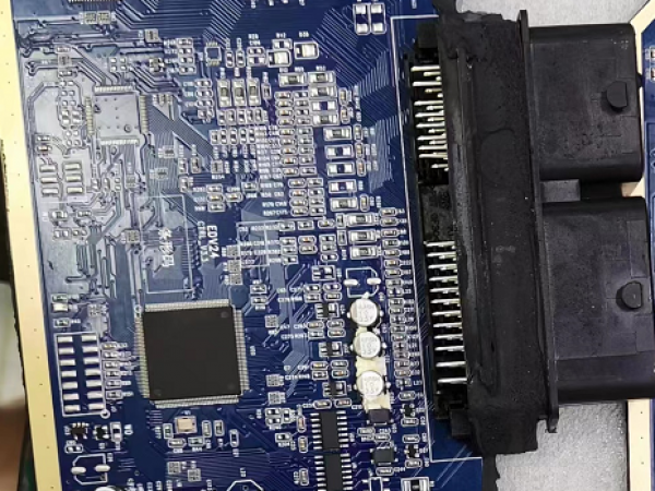貼片加工中焊點光澤不足原因昆山PCB抄闆